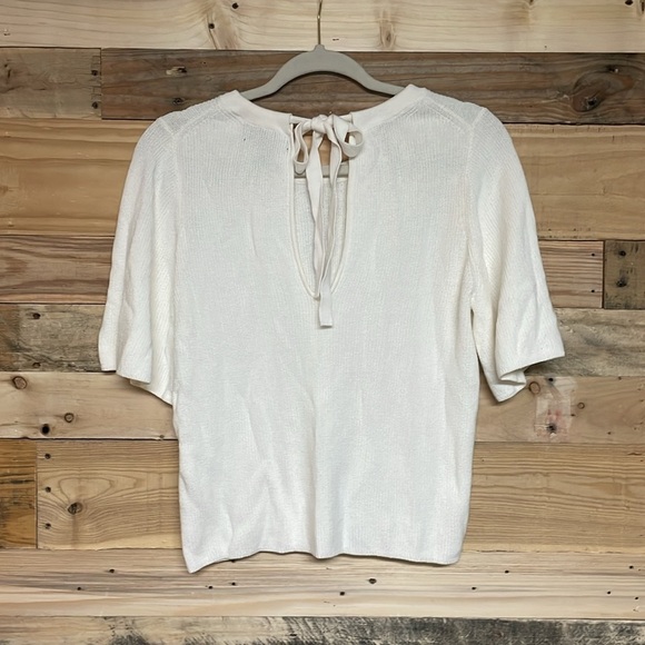 Banana Republic size Medium Ivory Color Tie Back Short Flare Sleeve Soft Sweater - Picture 6 of 7